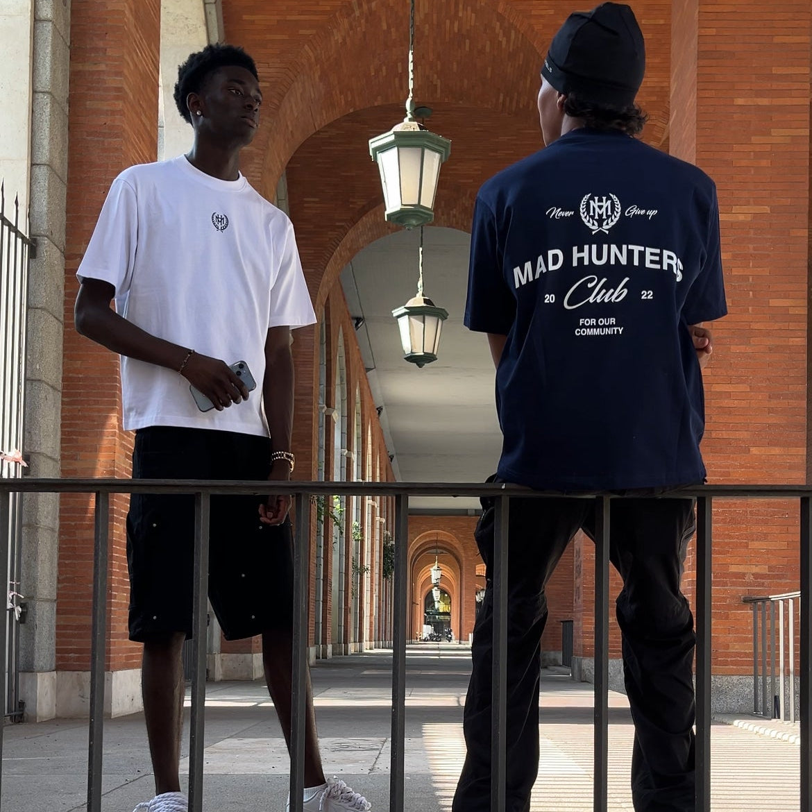 MADHUNTERS CLUB white T-shirt