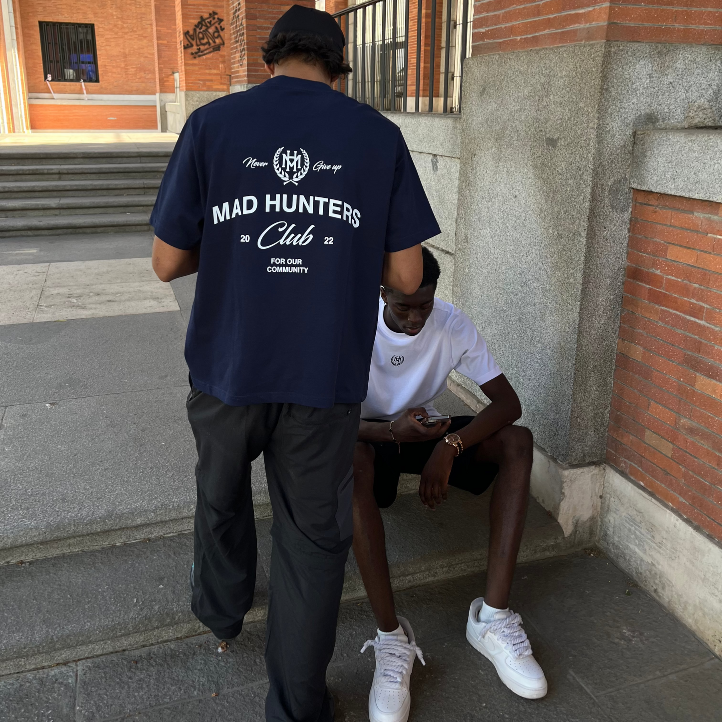 MADHUNTERS CLUB white T-shirt